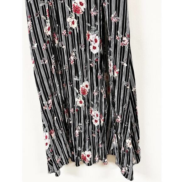 RUE21 Maxi Dress Womens Size Small Floral Print Striped Front Tie Side Slits - Picture 6 of 7